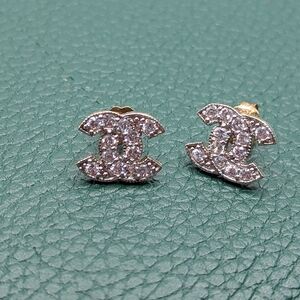 14kt Double C Design Earrings